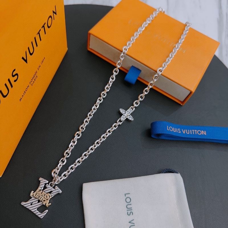 Louis Vuitton Necklaces